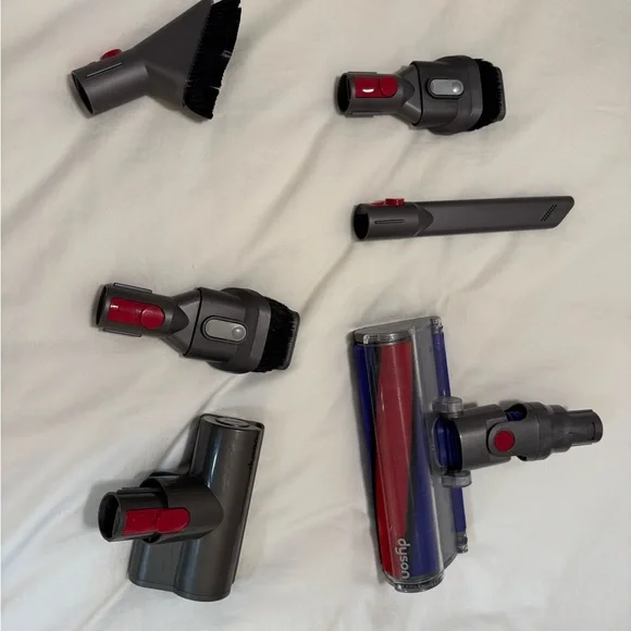 Dyson Vacuum Attachments Bundle – 6 Tools - Picture 1 of 4